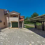 Pensión Stanko Vrvari