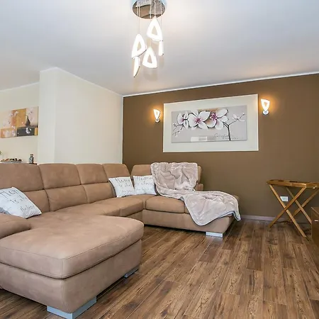 Stanko Guest house 3*